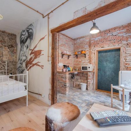 Accommodation At The Zeus Apartment Bratislava Exterior photo